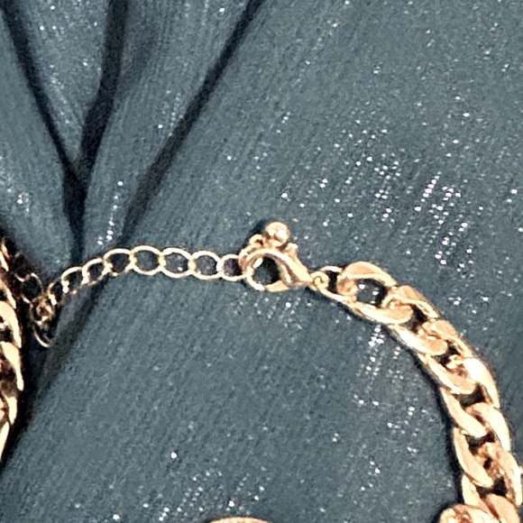 Eclectic Gold and Green Panther Bracelet - Picture 6 of 6